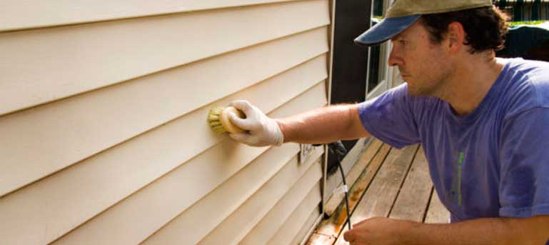 How to clean your house siding in Fort Collins CO