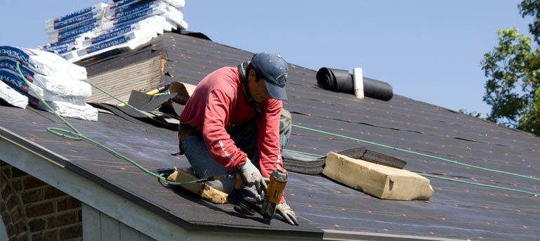 The importance of hiring a specialist in roofing services
